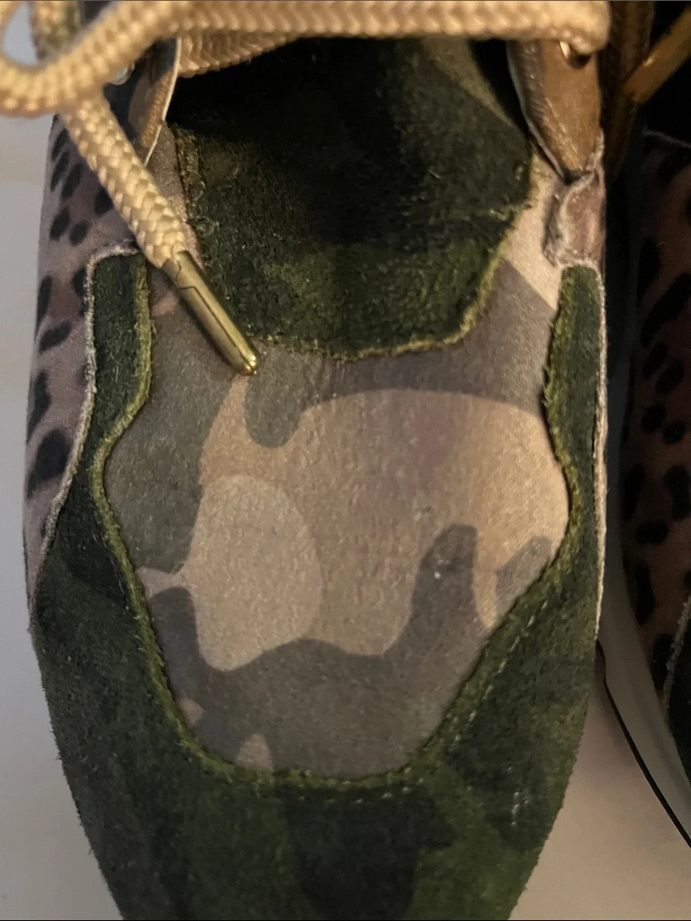 STEVE MADDEN